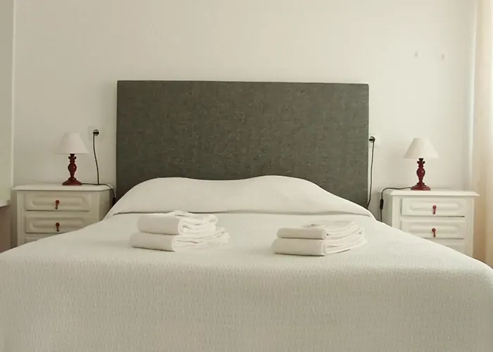 Guest house Casa Talika 3*